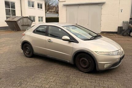 Honda Civic 156.000 km 2.899 &euro; Neckargemünd 69151