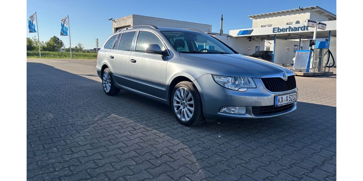 Skoda Superb 171.000 km 9.900 &euro; Kronau 76709