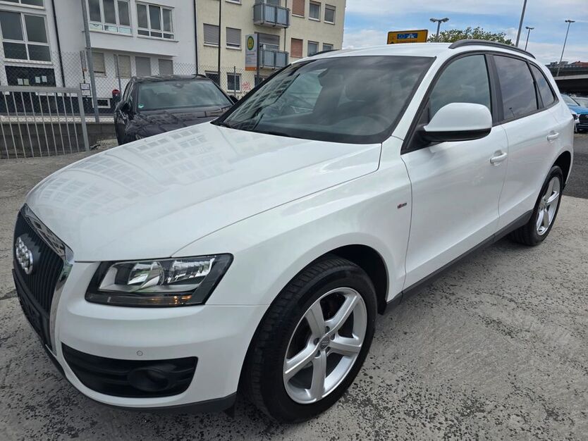 Audi Q5 210.000 km 12.290 € Mannheim 68159
