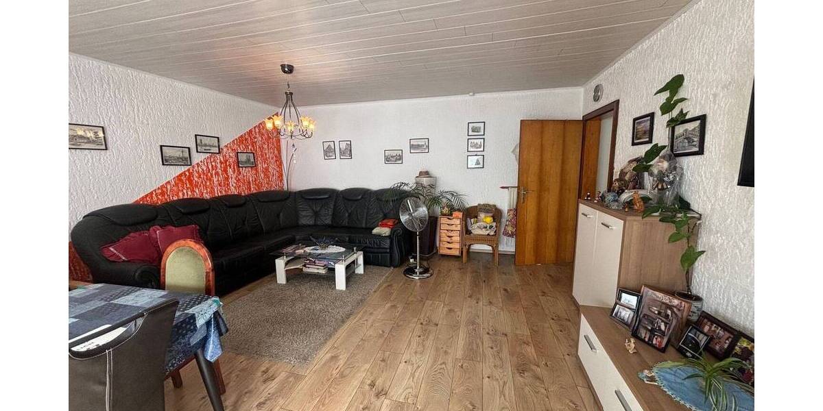Mehrfamilienhaus, Wohnhaus Lampertheim - 7 Zimmer, 156 m&sup2;, 320.000&euro; | Angebot:26891573