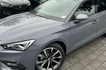 Seat Leon 17.000 km 30.450 &euro; Weinheim 69469