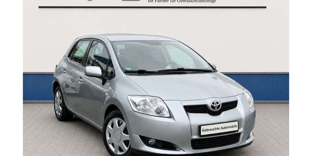 Toyota Auris 192.000 km 6.199 &euro; Ludwigshafen am Rhein 67071