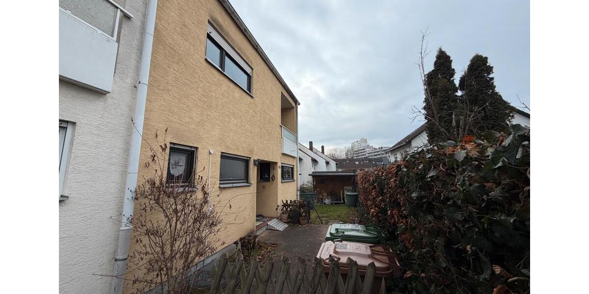 Reihenhaus Weinheim - 4 Zimmer, 115 m&sup2;, 1.800&euro; | Angebot:25055506