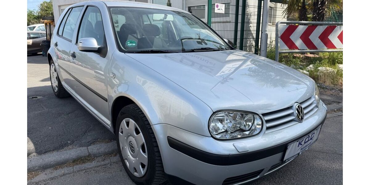 VW Golf 119.000 km 4.900 &euro; Mannheim 68199