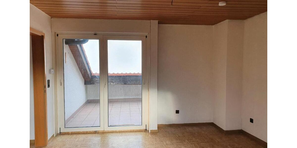 Dachgeschoßwohnung Mannheim Gartenstadt - 3 Zimmer, 75 m&sup2;, 990&euro; | Angebot:26381403
