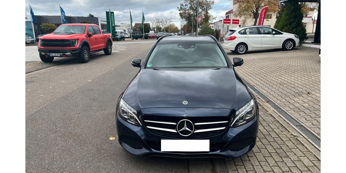 Mercedes-Benz C 250 123.500 km 19.499 &euro; Sandhausen 69207