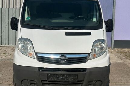 Opel Vivaro 175.000 km 6.450 &euro; mannheim 68199