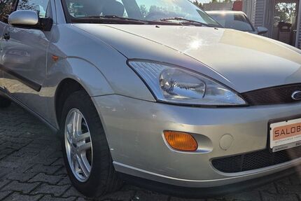 Ford Focus 63.000 km 2.900 € Viernheim bei Mannheim 68519