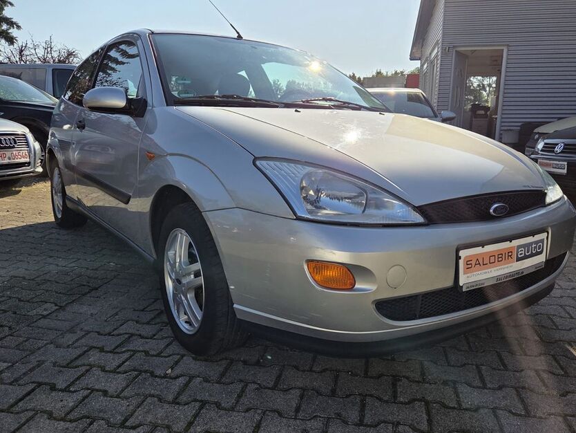 Ford Focus 63.000 km 2.900 € Viernheim bei Mannheim 68519