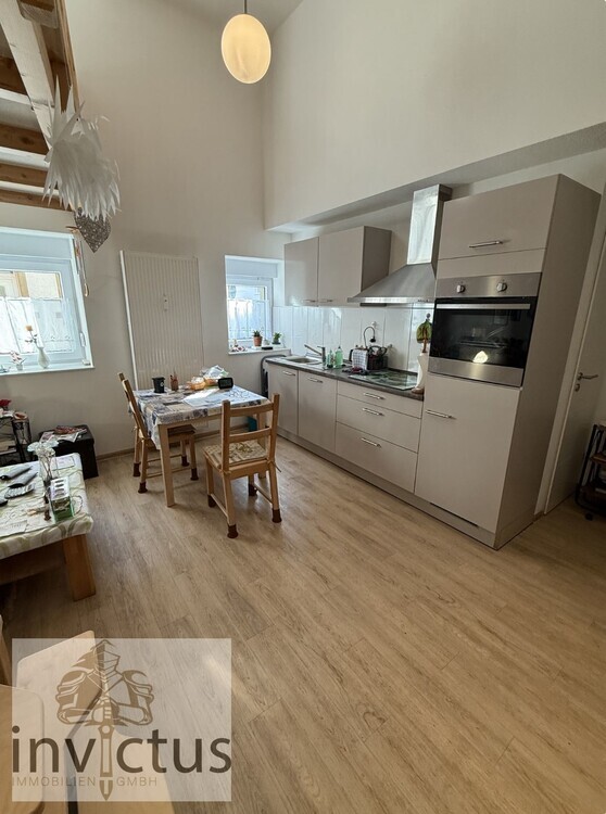 Solide vermietetes (1.678EUR kalt) Zweifamilienhaus mit modernem Komfort im Herzen von Ittlingen 4.5 zimmer