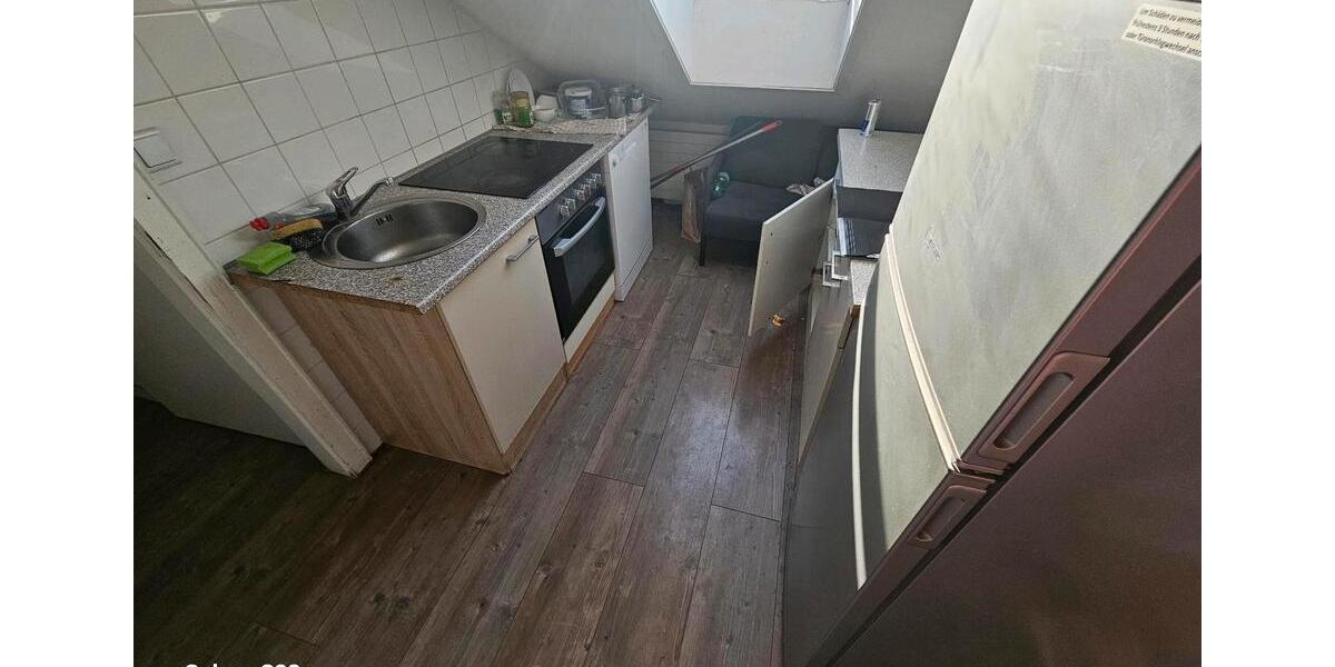 Dachgeschoßwohnung Mannheim Herzogenried - 1 Zimmer, 13 m&sup2;, 550&euro; | Angebot:25376682