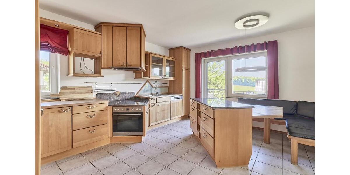 Einfamilienhaus Neckarsteinach - 9 Zimmer, 331 m&sup2;, 2.450&euro; | Angebot:23614375