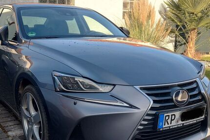 Lexus IS 300 85.000 km 31.000 &euro; Speyer 67346