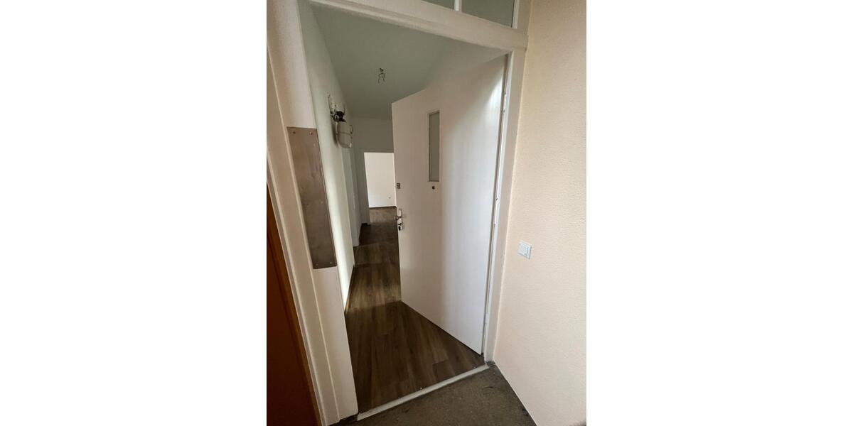 Etagenwohnung Ludwigshafen am Rhein Parkinsel - 2 Zimmer, 60 m&sup2;, 620&euro; | Angebot:25866218