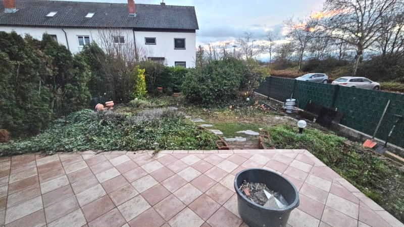 ObjNr:19621 - Exklusives REH, komplett modernisiert, in ruhiger Lage in FT-Studernheim 6 zimmer