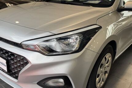 Hyundai i20 88.000 km 9.990 &euro; Ludwigshafen am Rhein 67059