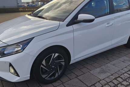 Hyundai i20 28.000 km 15.990 &euro; Viernheim 68519