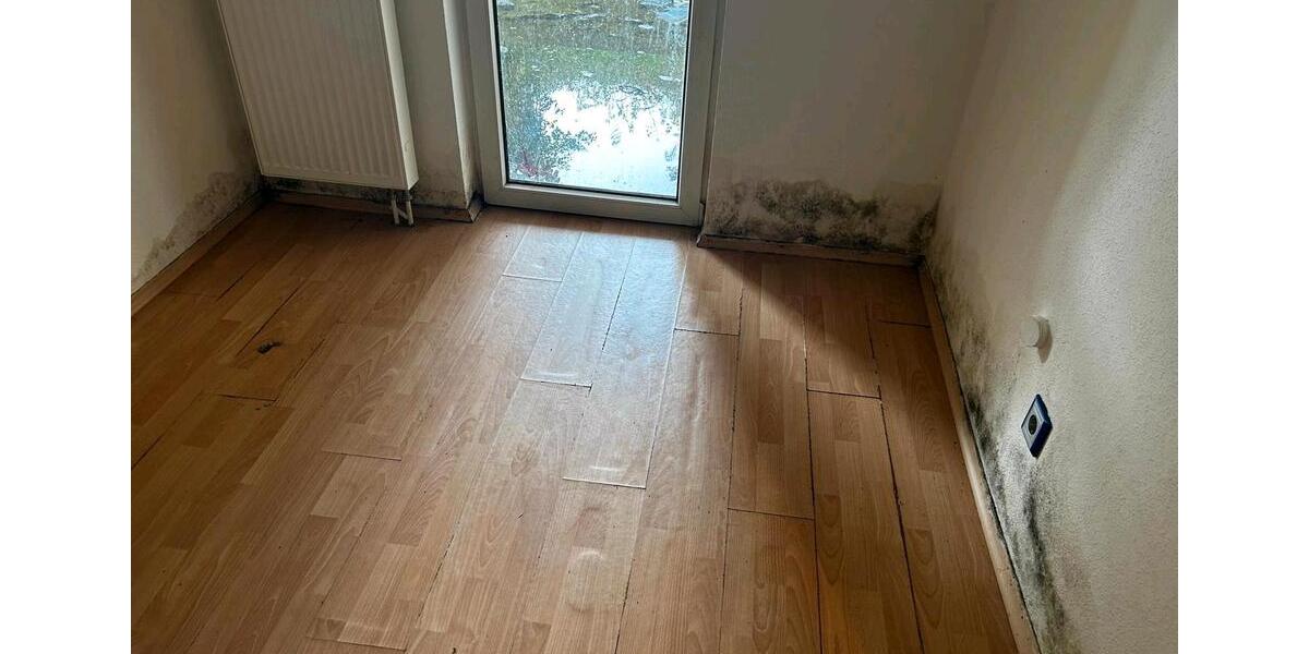 Etagenwohnung Mutterstadt - 3 Zimmer, 85 m&sup2;, 140.000&euro; | Angebot:24624896