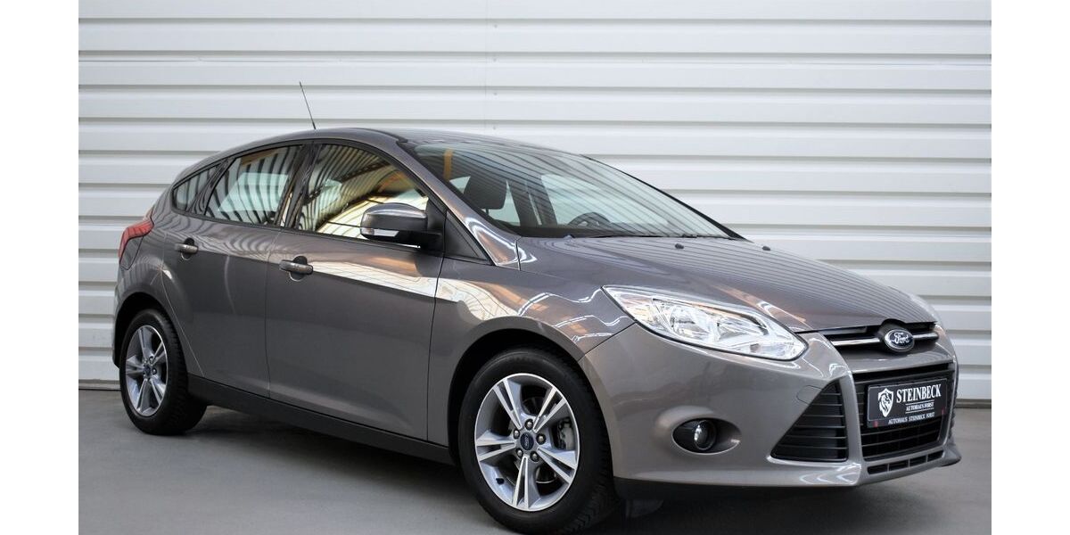 Ford Focus 71.000 km 7.490 &euro; Forst 76694