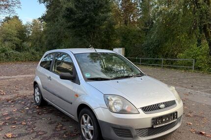 Ford Fiesta 158.850 km 1.999 € Aglasterhausen 74858
