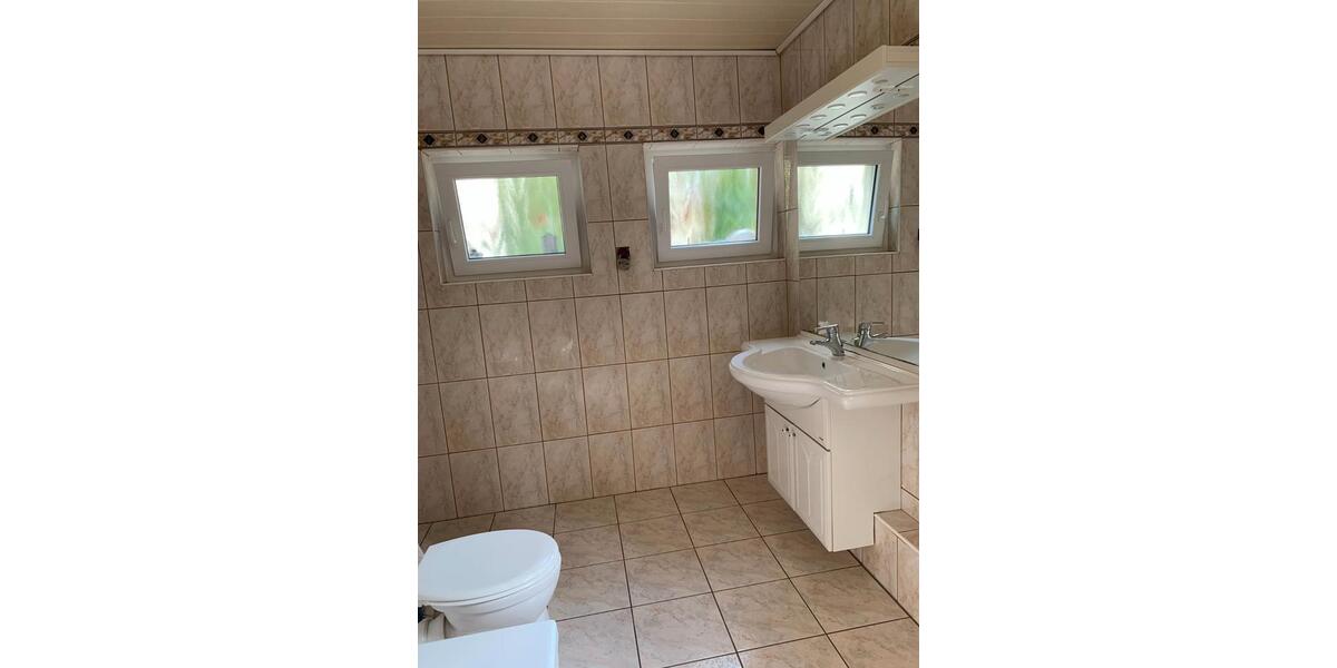 Einfamilienhaus Mannheim Feudenheim - 9 Zimmer, 180 m&sup2;, 450&euro; | Angebot:26089094
