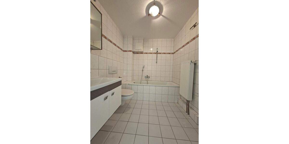 Etagenwohnung Ludwigshafen am Rhein Maudach - 3 Zimmer, 70 m&sup2;, 199.000&euro; | Angebot:25564391