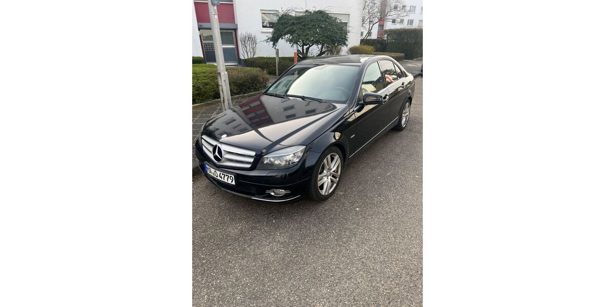 Mercedes-Benz C 250 186.000 km 9.500 &euro; Mannheim 68259