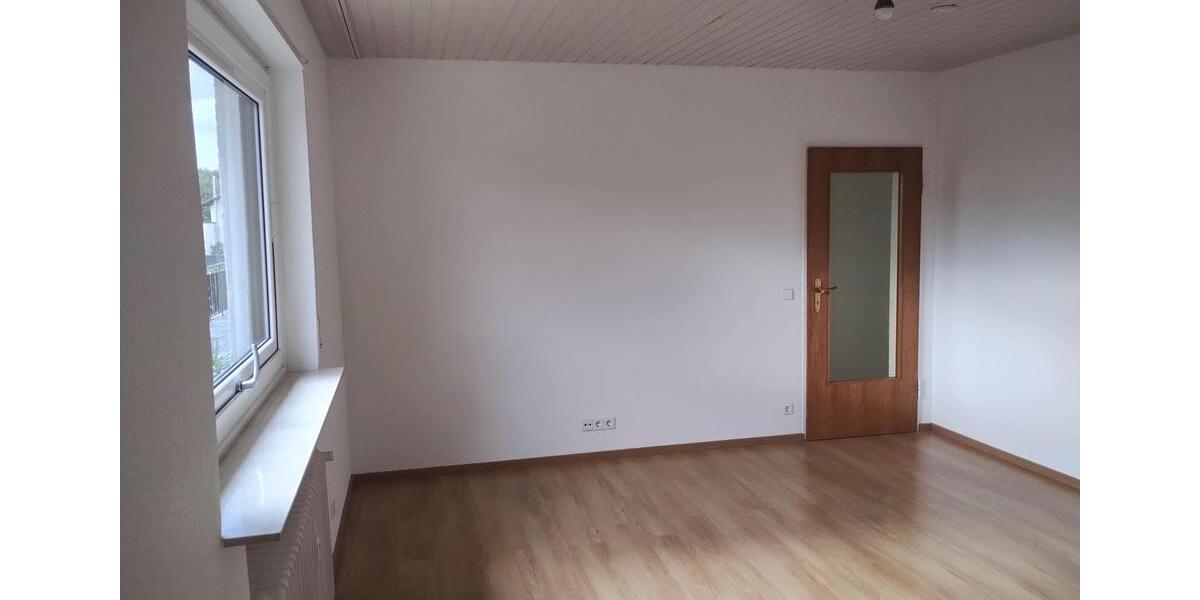 Erdgeschoßwohnung Leimen - 2 Zimmer, 66 m&sup2;, 990&euro; | Angebot:26088246