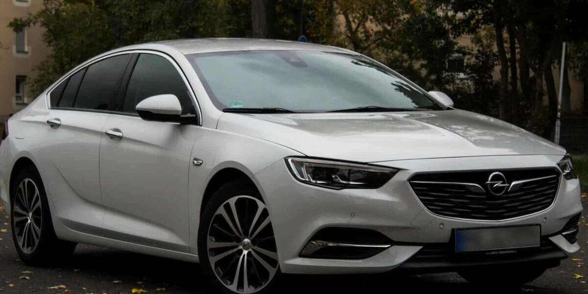 Opel Insignia 124.000 km 12.500 &euro; mannheim 68305