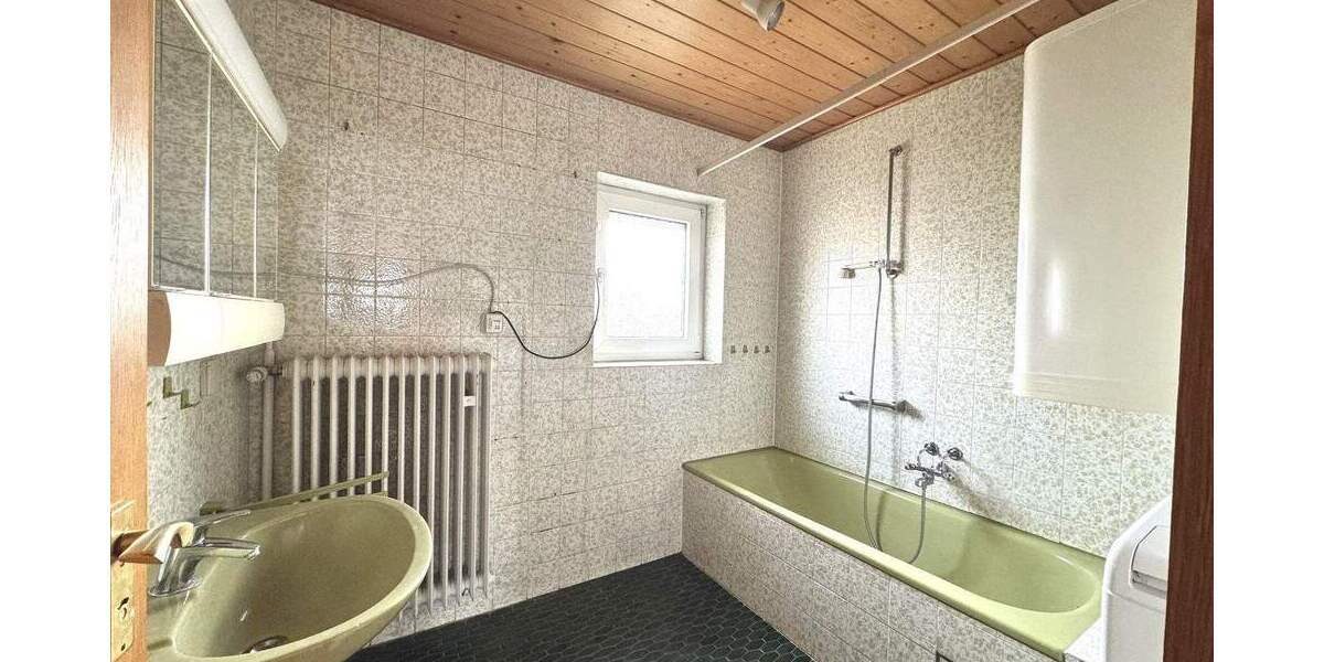 Reihenmittelhaus Mannheim Gartenstadt - 5 Zimmer, 115 m&sup2;, 325.000&euro; | Angebot:25037855