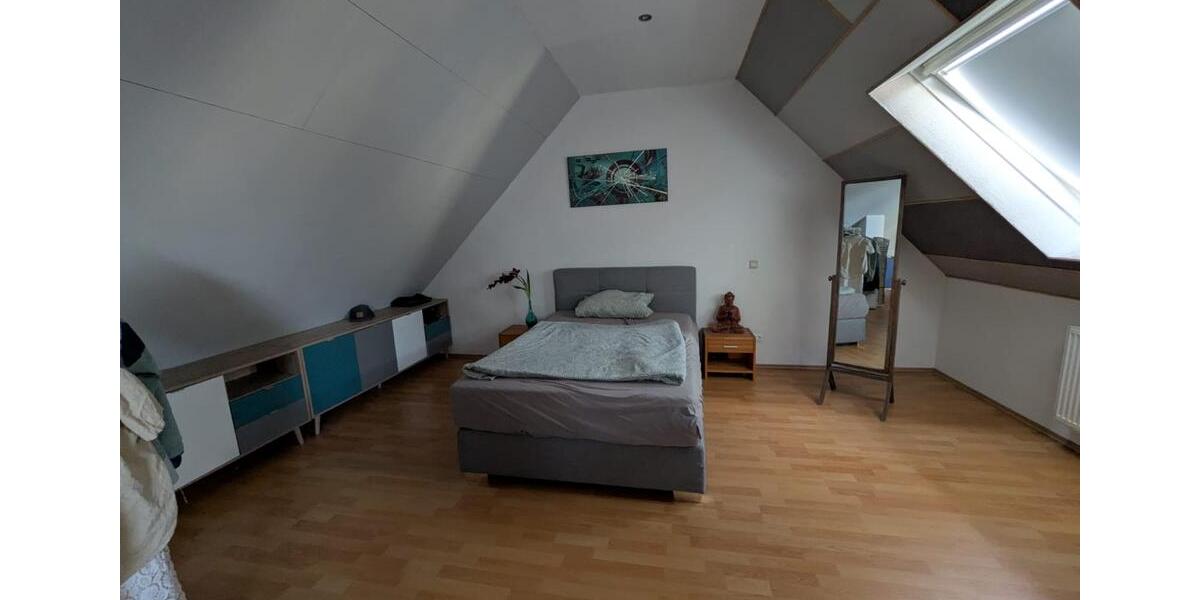 Dachgeschoßwohnung Schwetzingen - 3 Zimmer, 80 m&sup2;, 379.000&euro; | Angebot:27009011