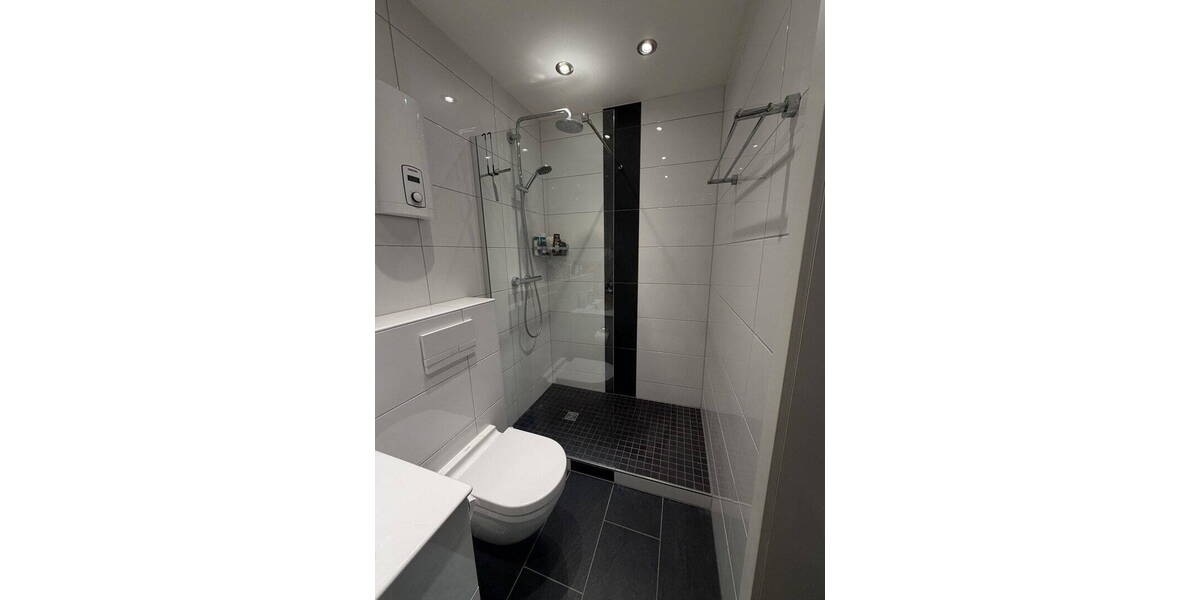 Etagenwohnung Mannheim Oststadt - 2 Zimmer, 73 m&sup2;, 1.200&euro; | Angebot:26344165