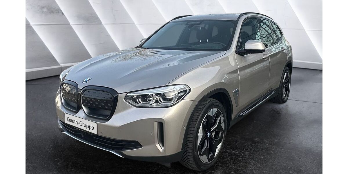 BMW iX3 37.778 km 34.490 &euro; Sinsheim 74889