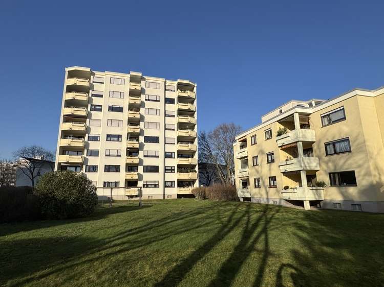 Etagenwohnung Weinheim - 2 Zimmer, 65 m&sup2;, 200.000&euro; | Angebot:26503709
