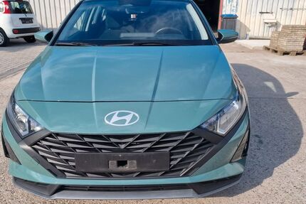 Hyundai i20 37.400 km 14.000 &euro; Neuhofen 67141