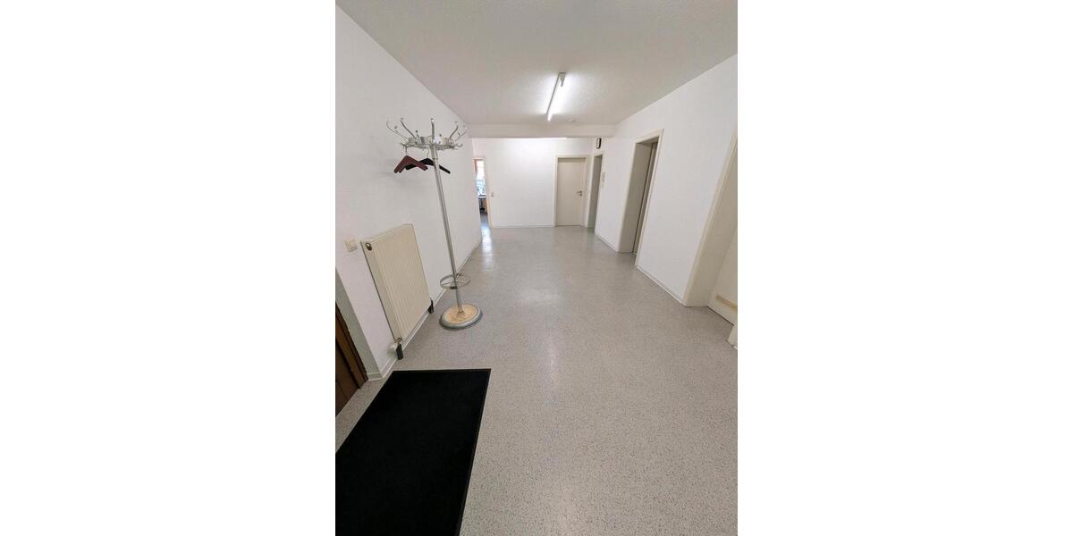 Gewerbeobjekt Weinheim - 1.100&euro; | Angebot:25313096