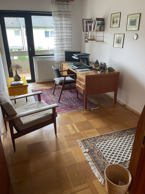 TOP gepflegtes Reihenmittelhaus, voll ausgebaut, 6 Zimmer, Garten, Garage, Stellplatz...