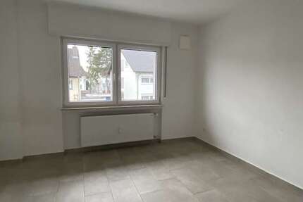 Wohnung Sandhausen - 5 Zimmer, 98 m&sup2;, 1.330&euro; | Angebot:26086981