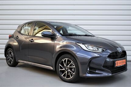 Toyota Yaris 25.000 km 18.990 &euro; Forst 76694