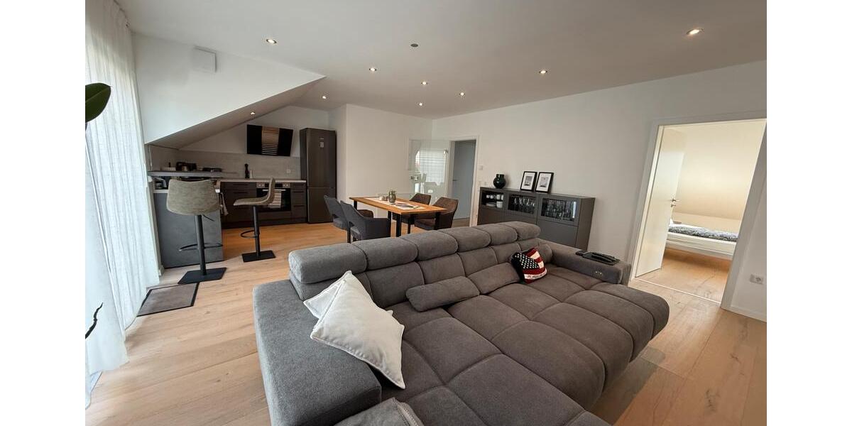 Dachgeschoßwohnung Sinsheim - 3 Zimmer, 87 m&sup2;, 415.000&euro; | Angebot:27119919