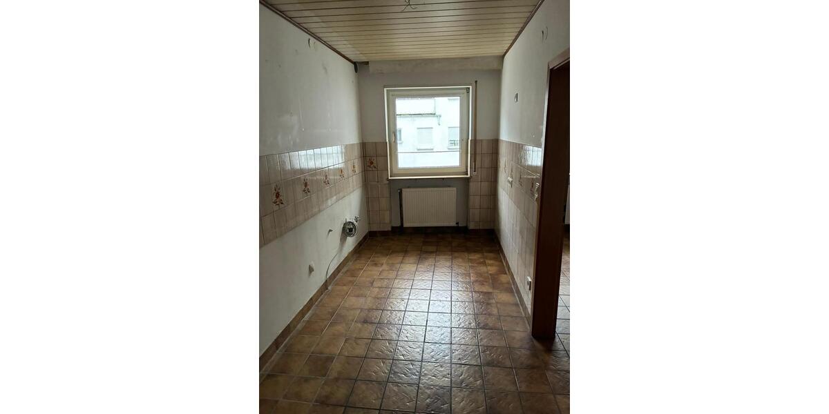 Einfamilienhaus mit Apartment zu vermieten 6 zimmer