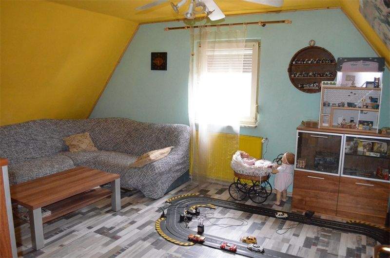 +++ ATTRAKTIVES WOHNEN IN BESTER LAGE VON MUTTERSTADT +++ 5 zimmer