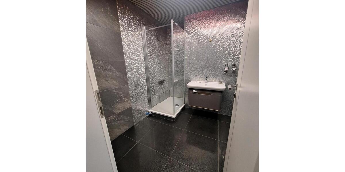 Etagenwohnung Schwetzingen - 3.5 Zimmer, 84 m&sup2;, 1.260&euro; | Angebot:26483155