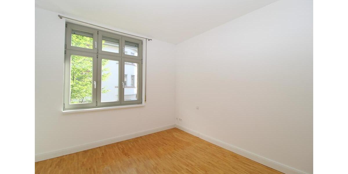 Etagenwohnung Ludwigshafen am Rhein Ludwigshafen-Hemshof - 3.5 Zimmer, 124 m&sup2;, 1.100&euro; | Angebot:23007196