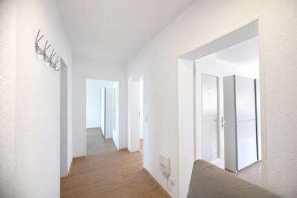 Wohnung Mannheim / Waldhof Waldhof - 3 Zimmer, 80 m&sup2;, 1.200&euro; | Angebot:26276235