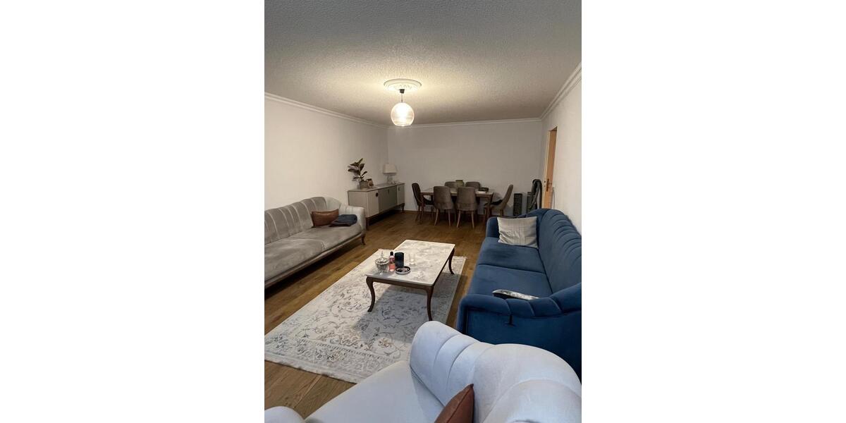 Etagenwohnung Hockenheim - 3 Zimmer, 81 m&sup2;, 269.950&euro; | Angebot:26356696
