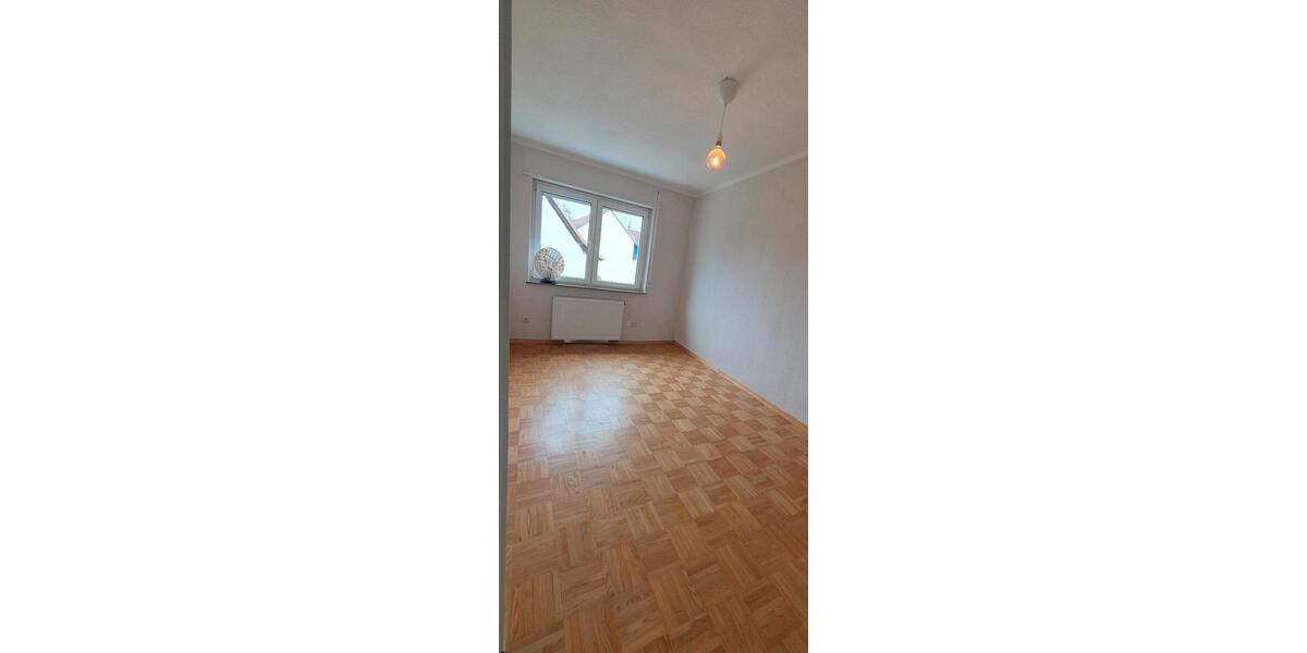 Etagenwohnung Speyer - 3 Zimmer, 90 m&sup2;, 1.450&euro; | Angebot:26355182