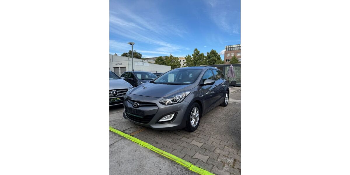 Hyundai i30 92.612 km 6.990 &euro; Mannheim 68199