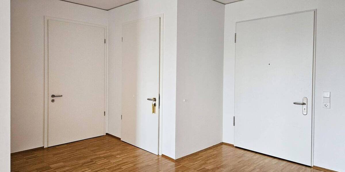Etagenwohnung Sandhausen - 2 Zimmer, 68 m&sup2;, 950&euro; | Angebot:26486904
