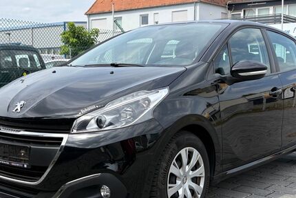 Peugeot 208 66.000 km 6.990 &euro; Reilingen 68799